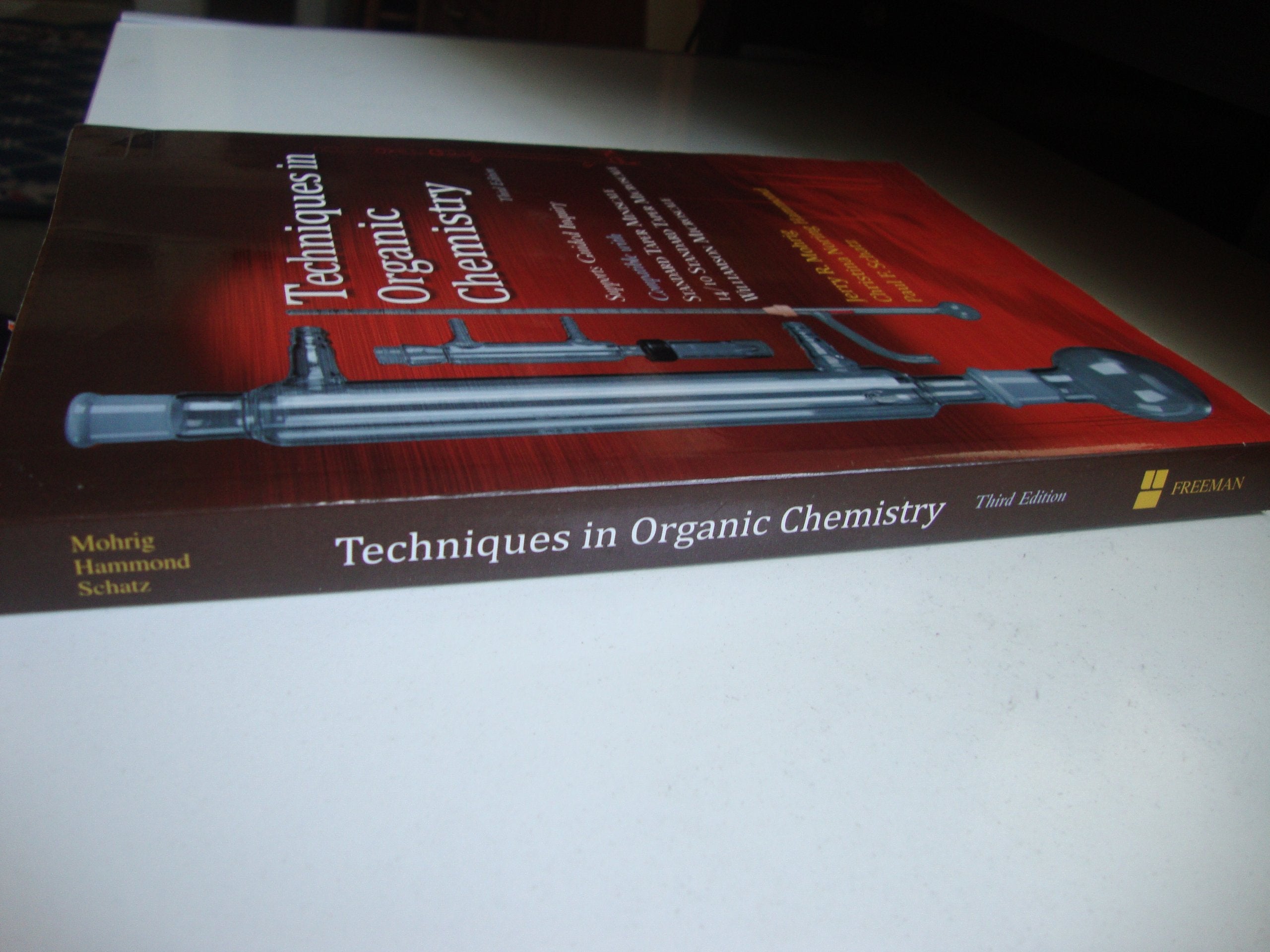 Techniques in Organic Chemistry: Miniscale, Standard Taper Microscale, and Williamson Microscale,Used