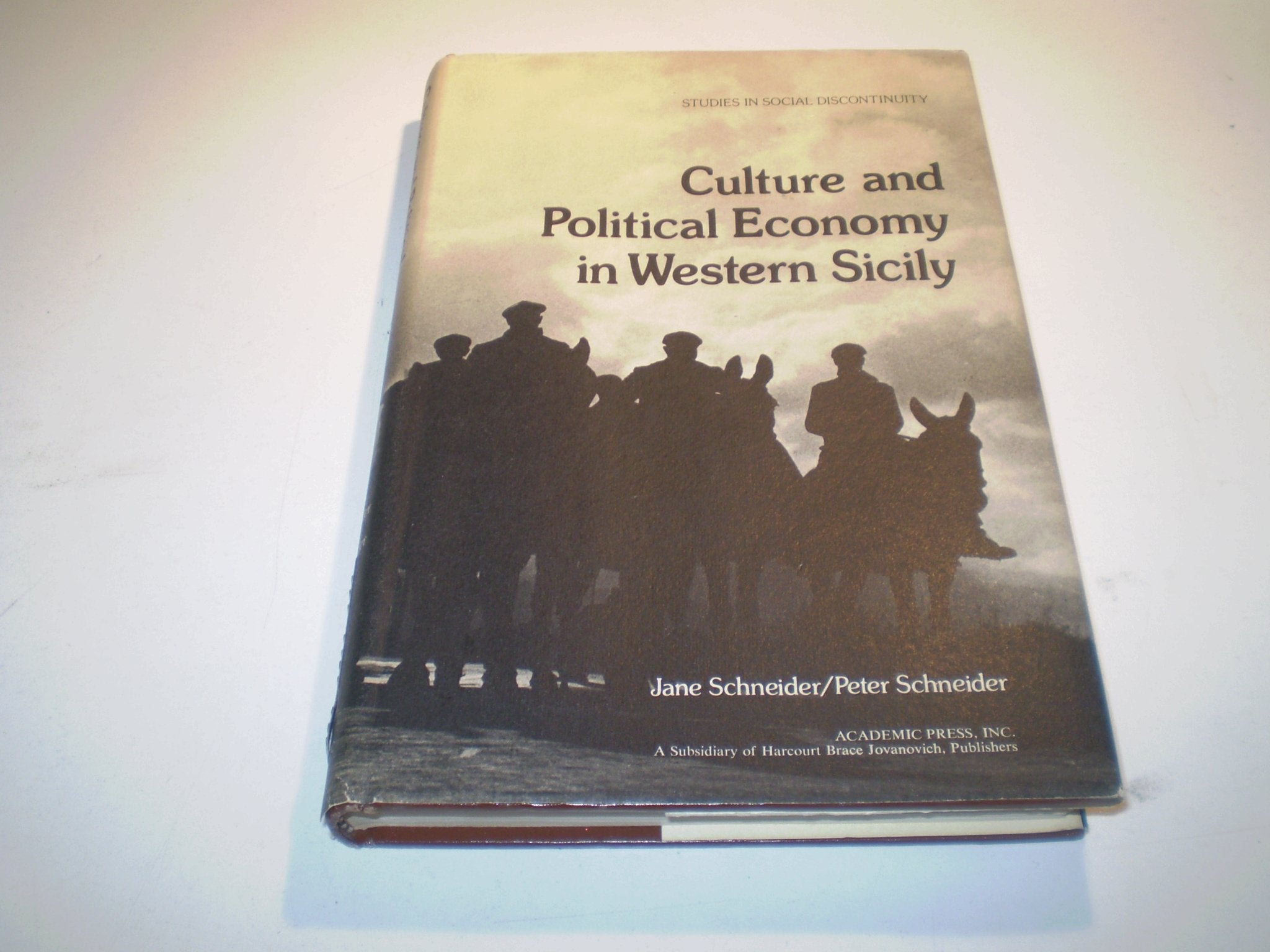 Culture and Political Economy in Western Sicily (Studies in Social Discontinuity Series),Used