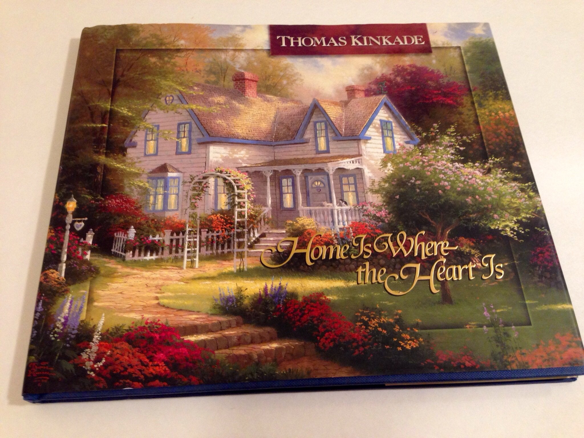 Home Is Where the Heart Is (Thomas Kinkades Lighted Path Collection)),New
