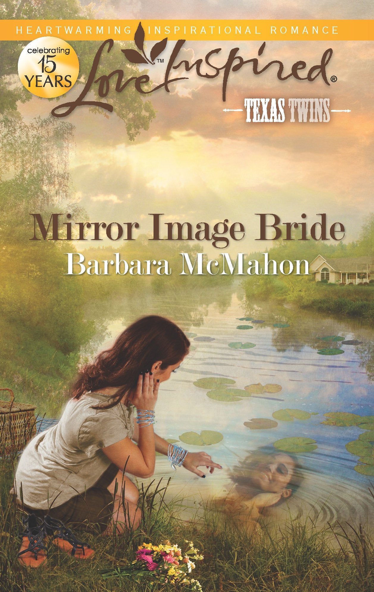Mirror Image Bride (Love Inspired, Texas Twins) (Texas Twins, 2),Used