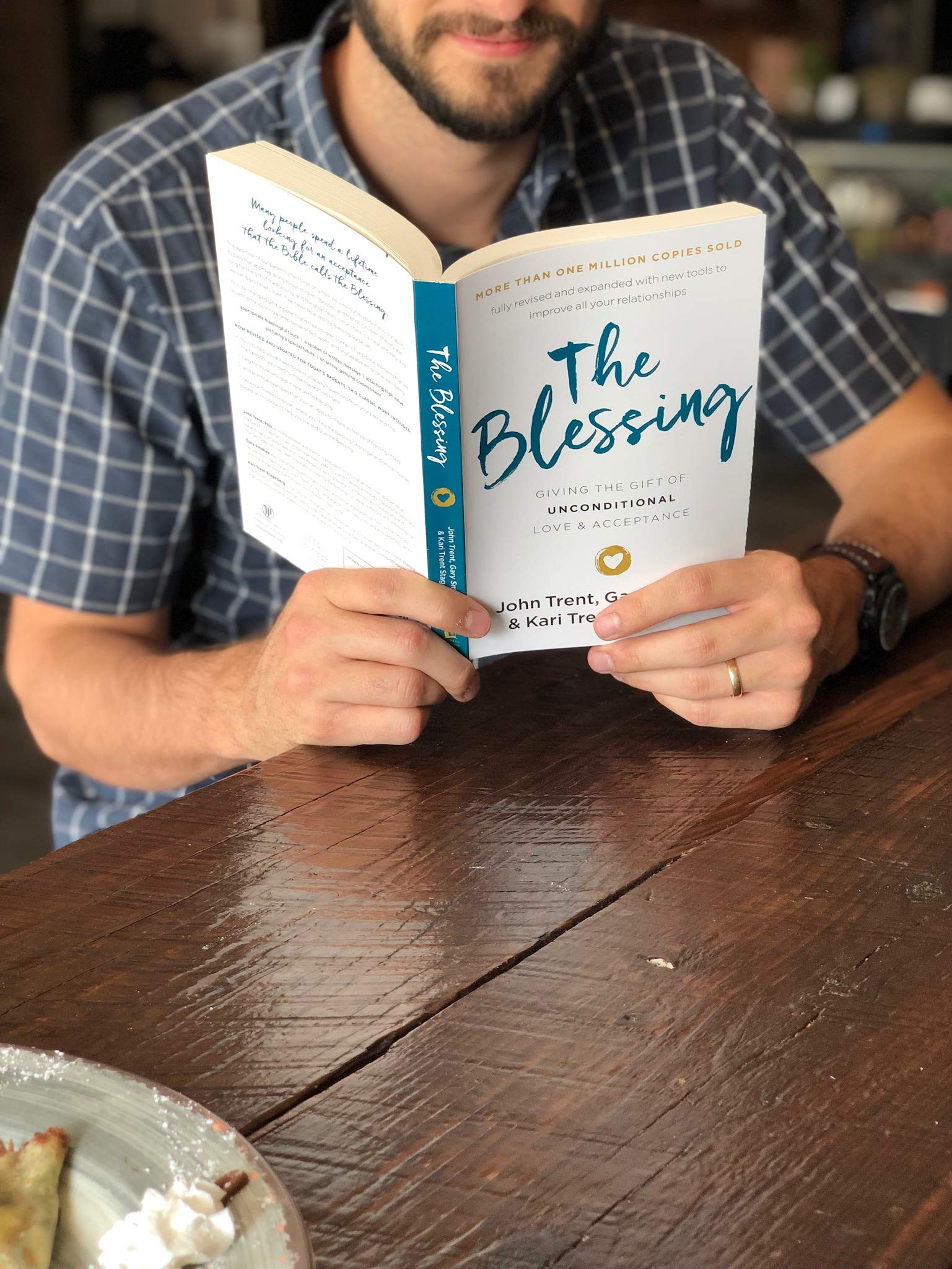 The Blessing: Giving The Gift Of Unconditional Love And Acceptance,New