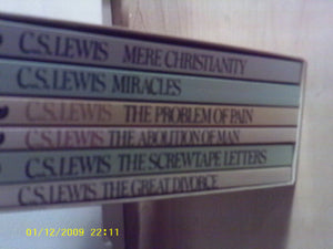 Six By Lewis Box Set: The Abolition Of Man, The Great Divorce, Mere Christianity, Miracles, The Problem Of Pain, The Screwtape L,Used