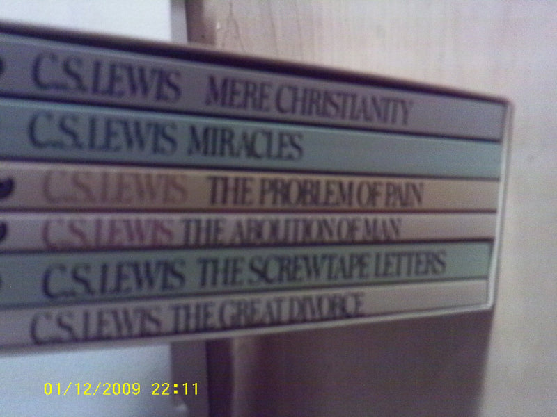Six By Lewis Box Set: The Abolition Of Man, The Great Divorce, Mere Christianity, Miracles, The Problem Of Pain, The Screwtape L,Used