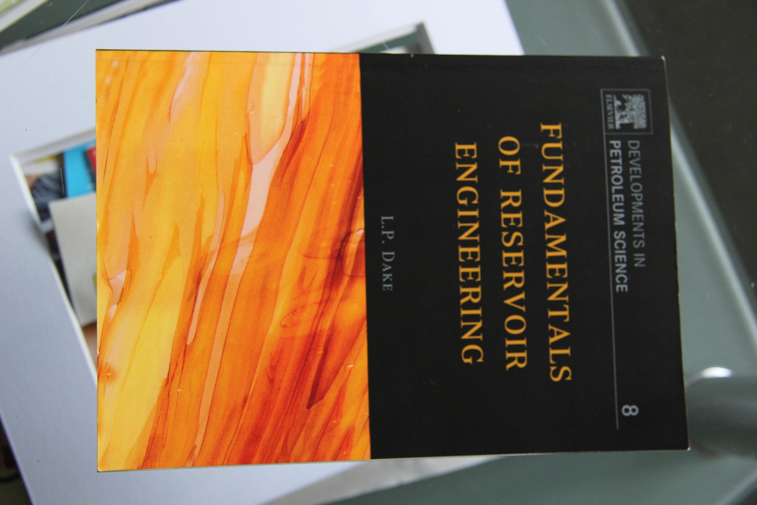 Fundamentals of Reservoir Engineering (Volume 8) (Developments in Petroleum Science, Volume 8),Used