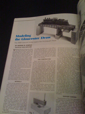 Model Railroad Bridges & Trestles: A Guide to Designing and Building Bridges for Your Layout (Model Railroad Handbook),Used