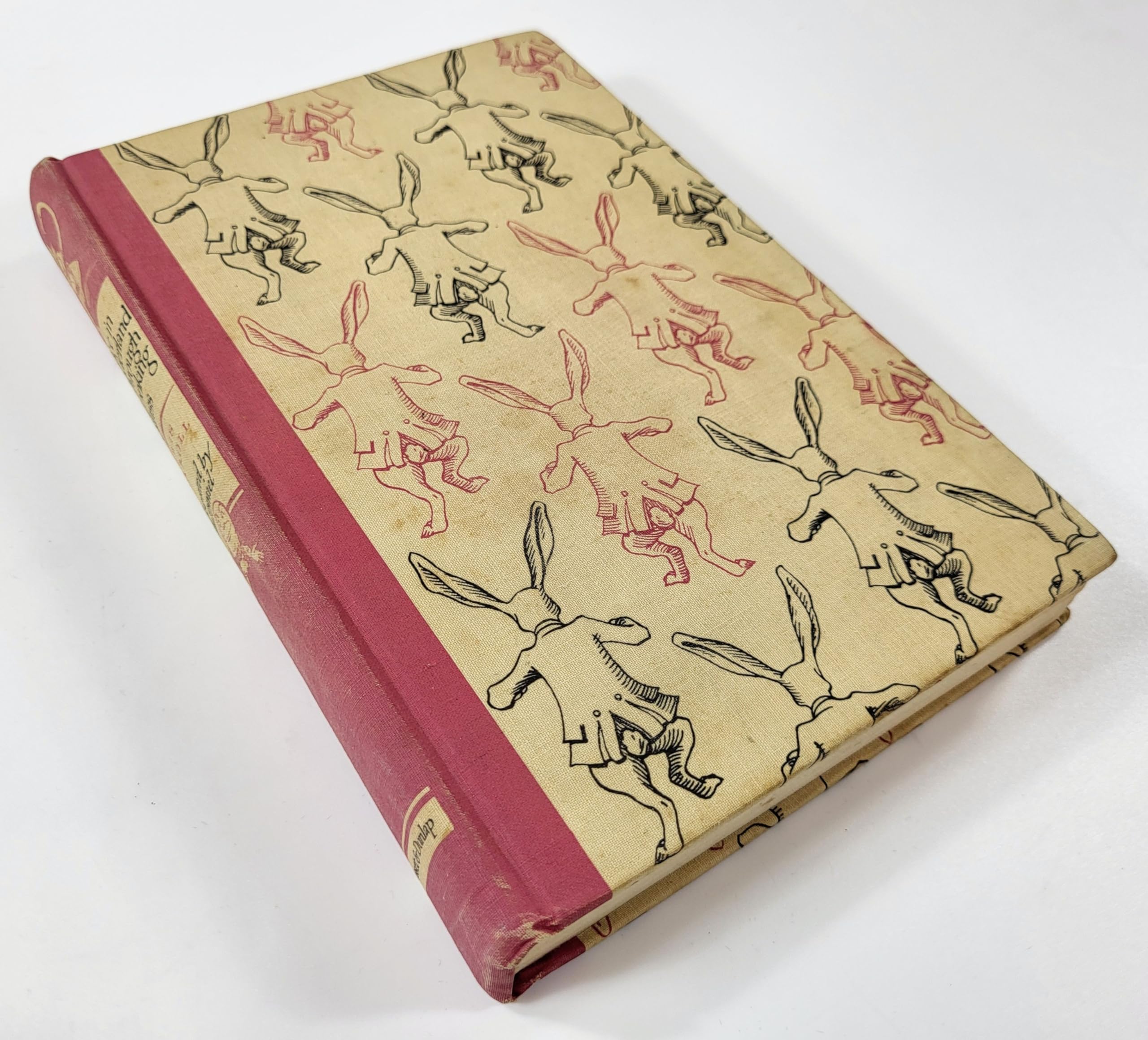 Alice in Wonderland and Through the Looking Glass (Illustrated Junior Library),Used