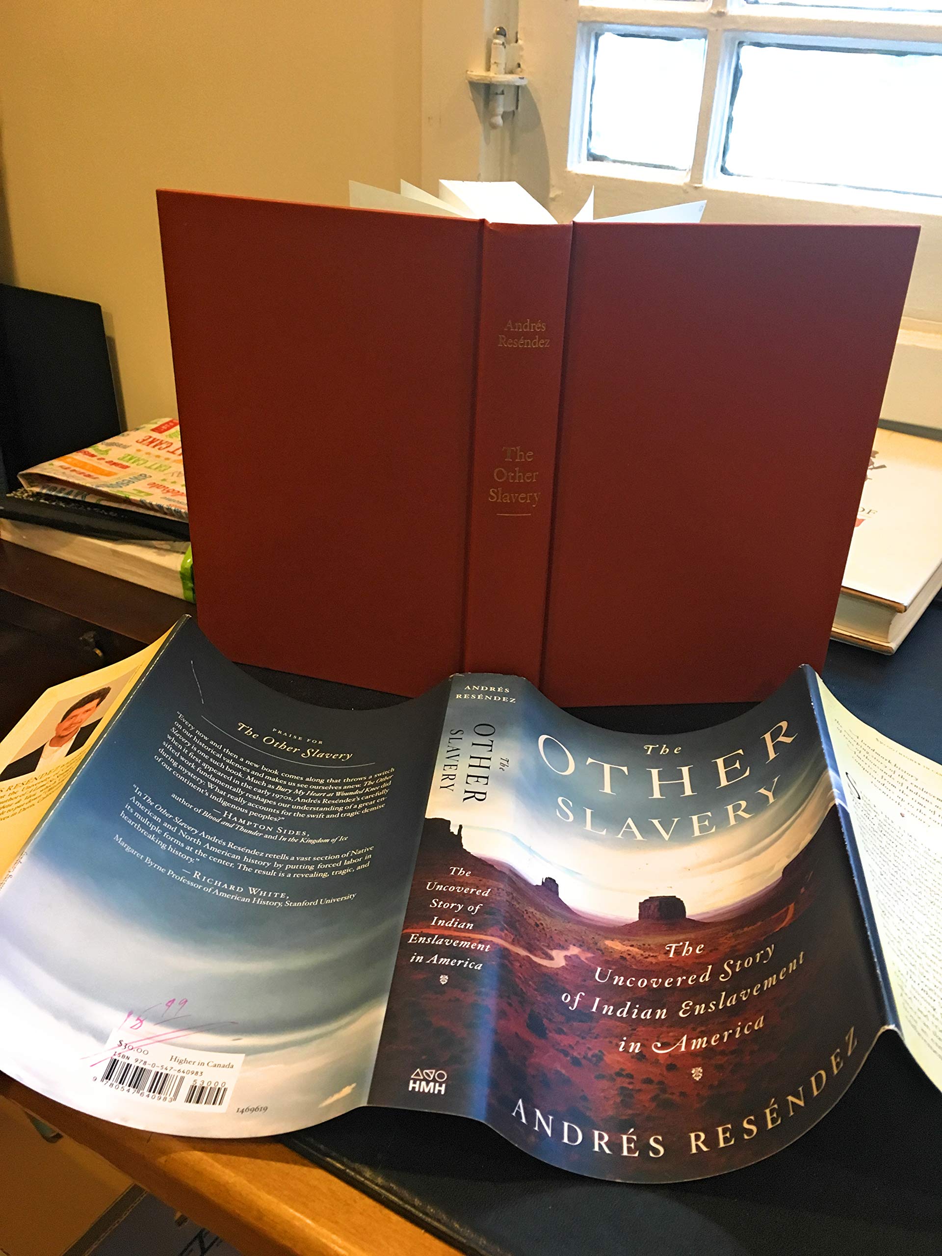 The Other Slavery: The Uncovered Story of Indian Enslavement in America,Used