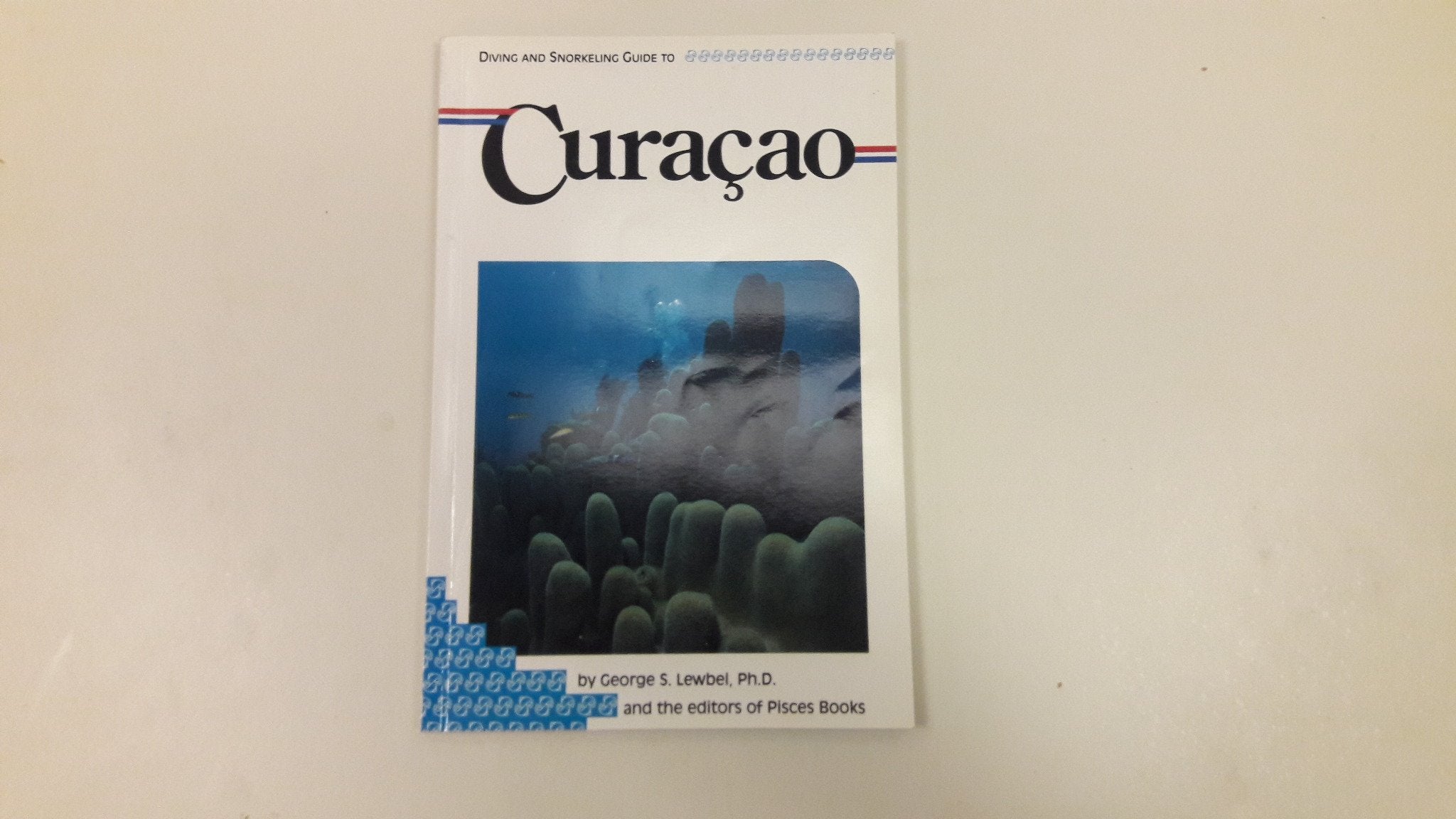 Diving and Snorkeling Guide to Curacao (Lonely Planet Diving & Snorkeling Great Barrier Reef),Used