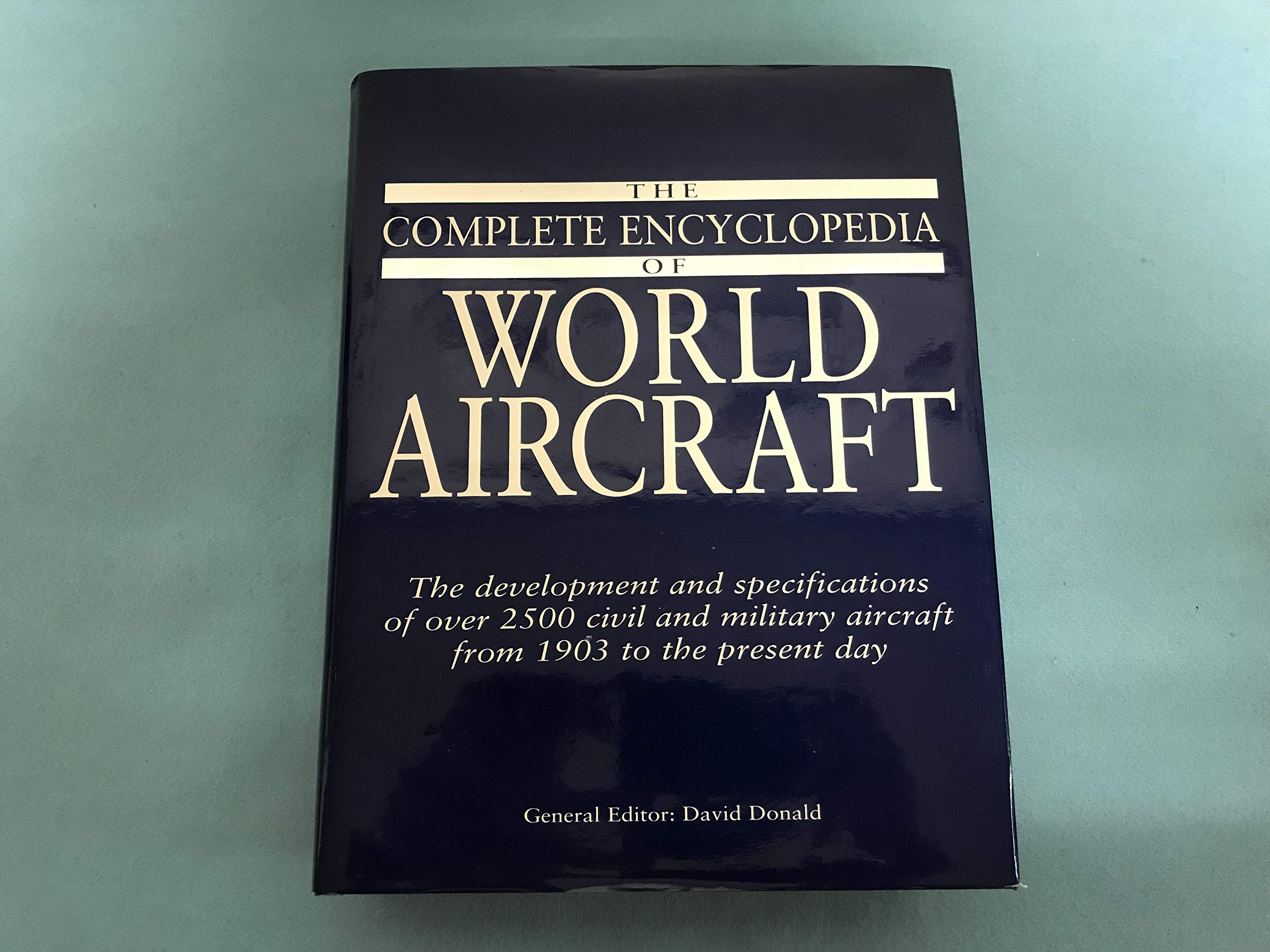 The Complete Encyclopedia of World Aircraft,Used