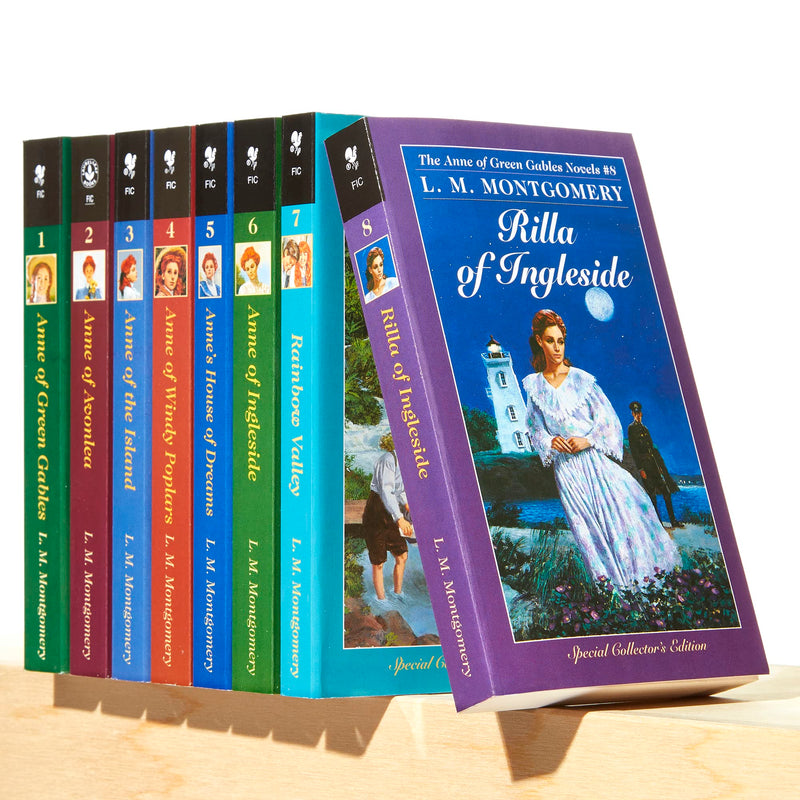 Anne of Green Gables, Complete 8Book Box Set,Used