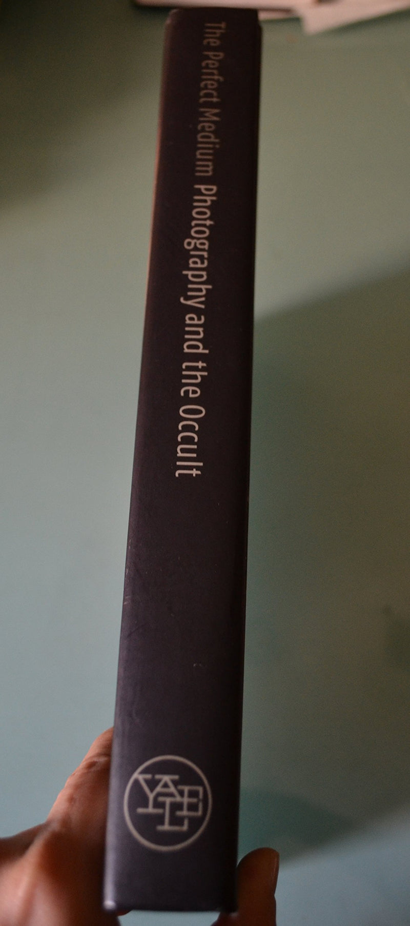 The Perfect Medium: Photography and the Occult,Used