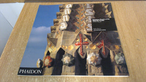 Expiatory Church Of The Sagrada Famlia: Antoni Gaud (Architecture In Detail)