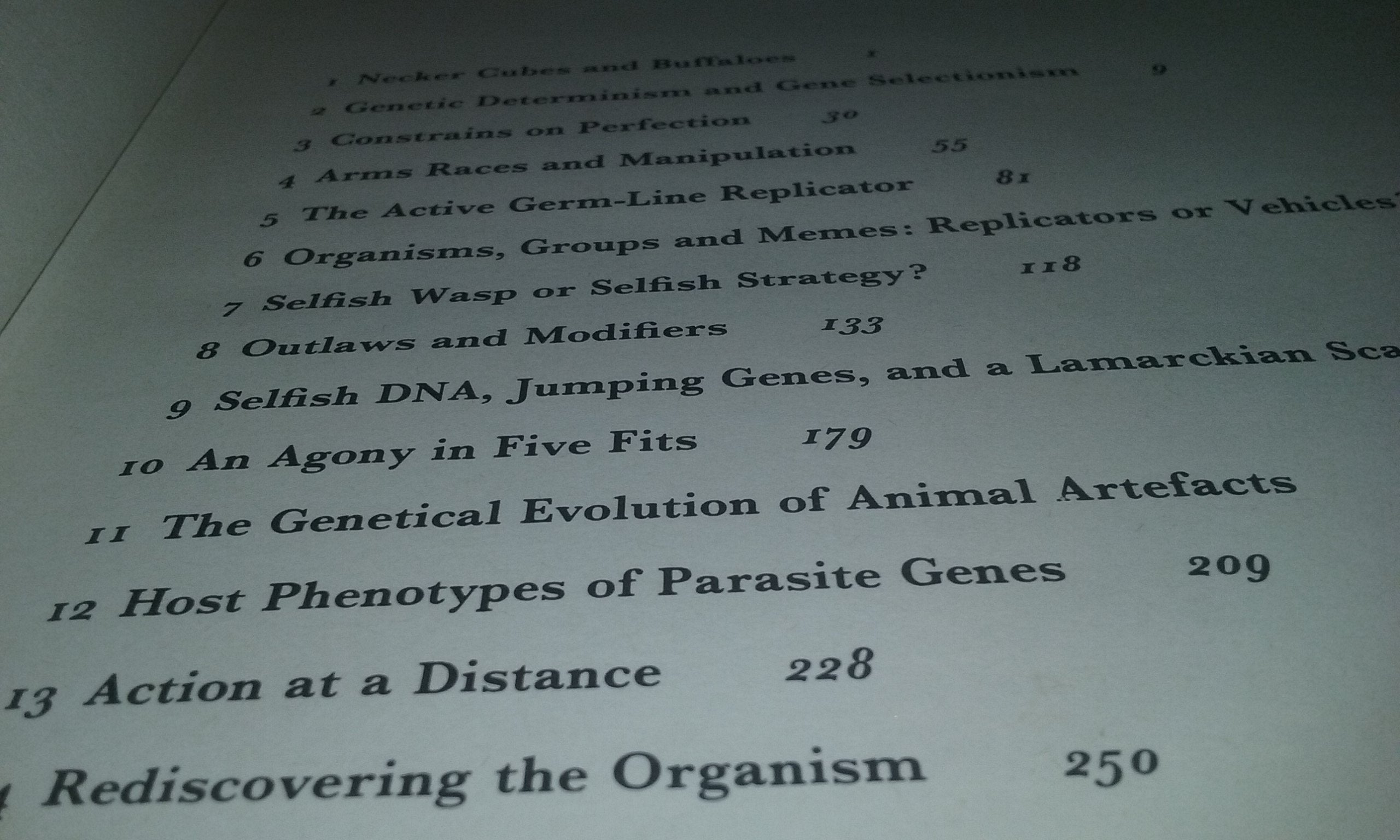 The Extended Phenotype: The Gene As the Unit of Selection,Used