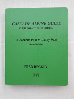 Cascade Alpine Guide: Stevens Pass to Rainy Pass,Used