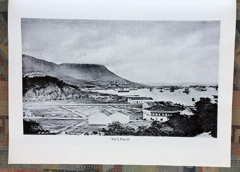 China and Its People in Early Photographs: An Unabridged Reprint of the Classic 1873/4 Work,Used