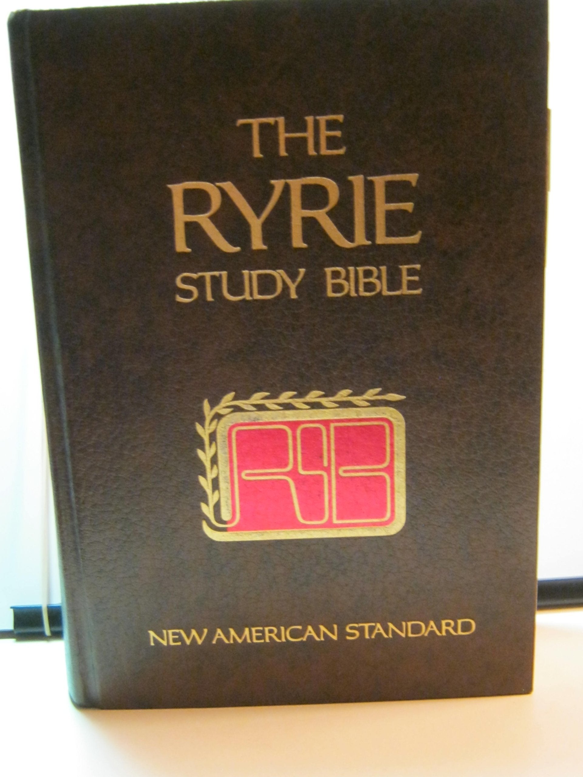 The Ryrie Study Bible: New American Standard Translation : With Introductions, Annotations, Outlines, Marginal References, Harmo,New