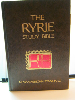 The Ryrie Study Bible: New American Standard Translation : With Introductions, Annotations, Outlines, Marginal References, Harmo,New