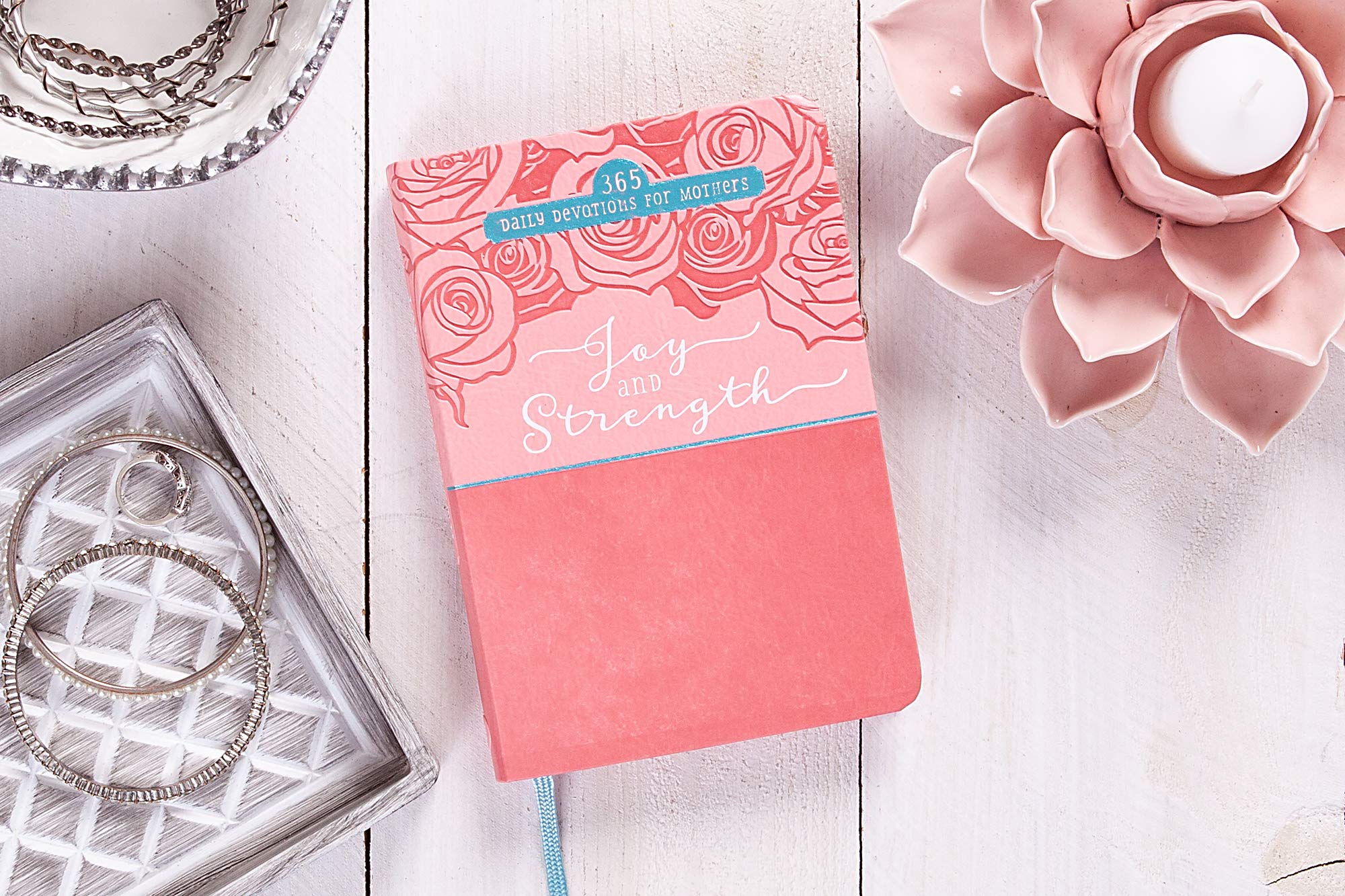 Joy and Strength: 365 Daily Devotions for Mothers,Used