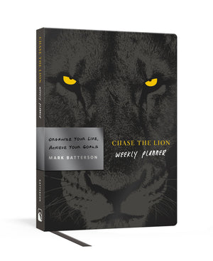 Chase the Lion Weekly Planner: Organize Your Life, Achieve Your Goals,Used