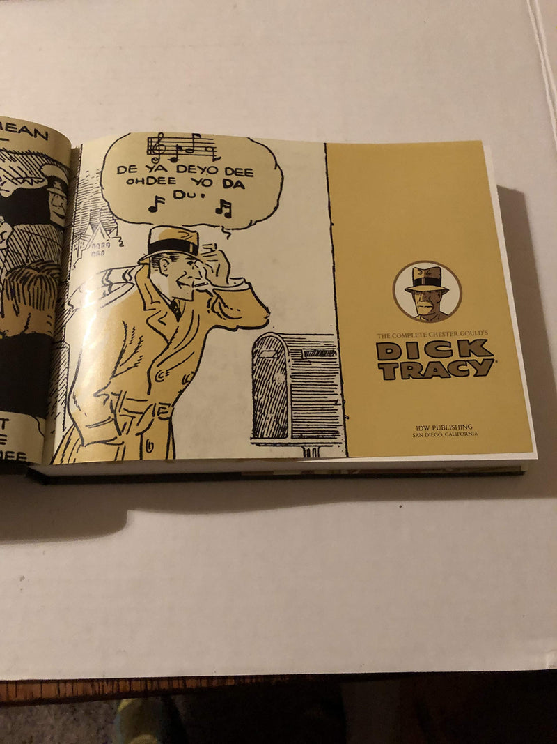 Complete Chester Gould's Dick Tracy Volume 1,Used