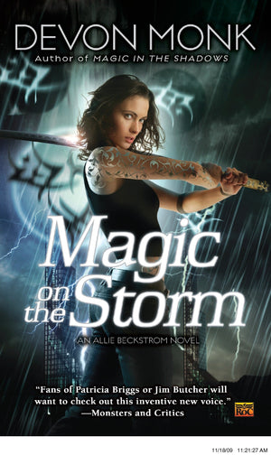 Magic On The Storm (Allie Beckstrom, Book 4),New