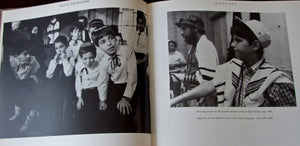 Out of the Shadows: A Photographic Portrait of Jewish Life in Central Europe Since the Holocaust,Used