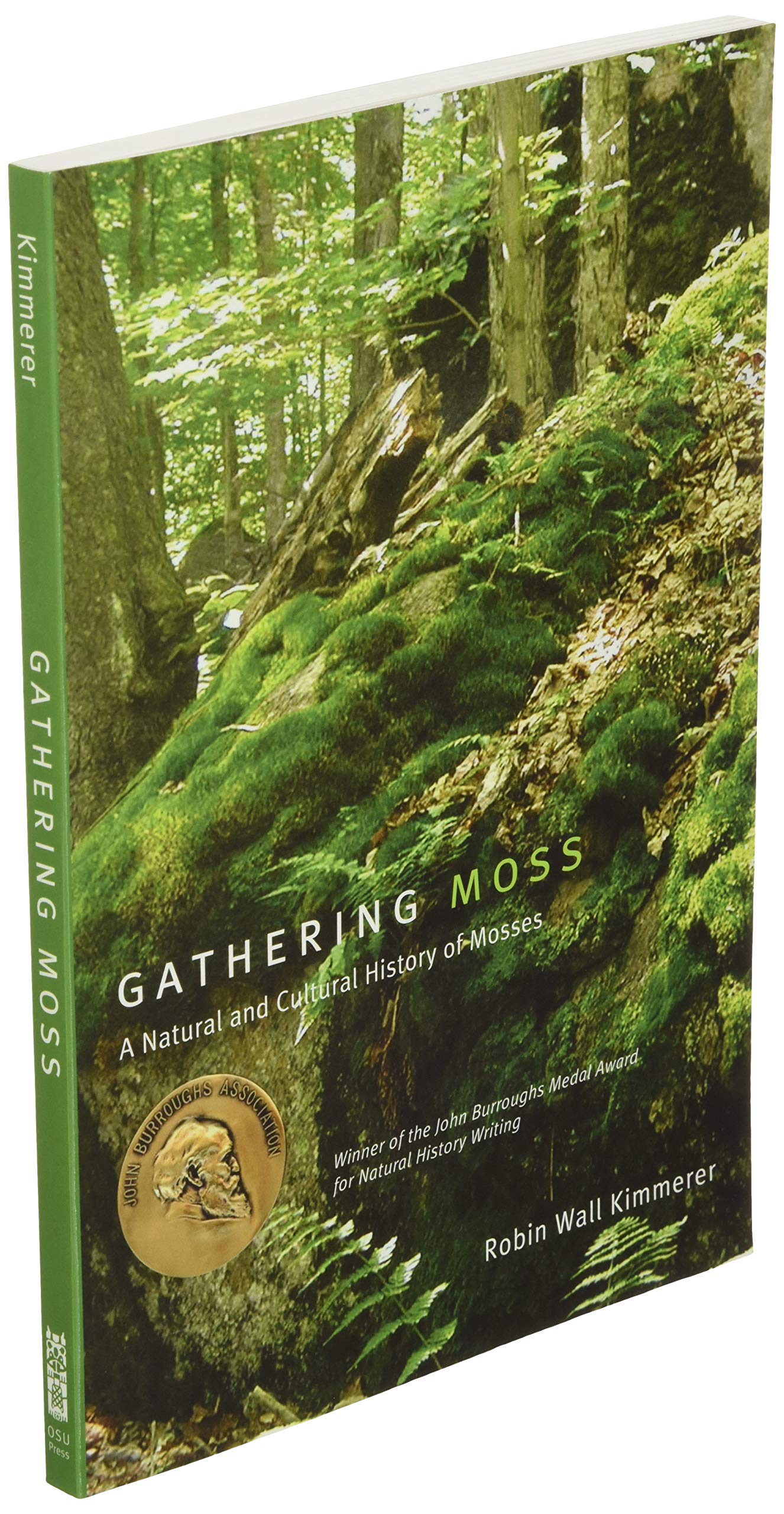 Gathering Moss: A Natural and Cultural History of Mosses