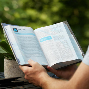 NKJV, Extreme Teen Study Bible, Leathersoft, Gray: Real Faith for Real Life,Used