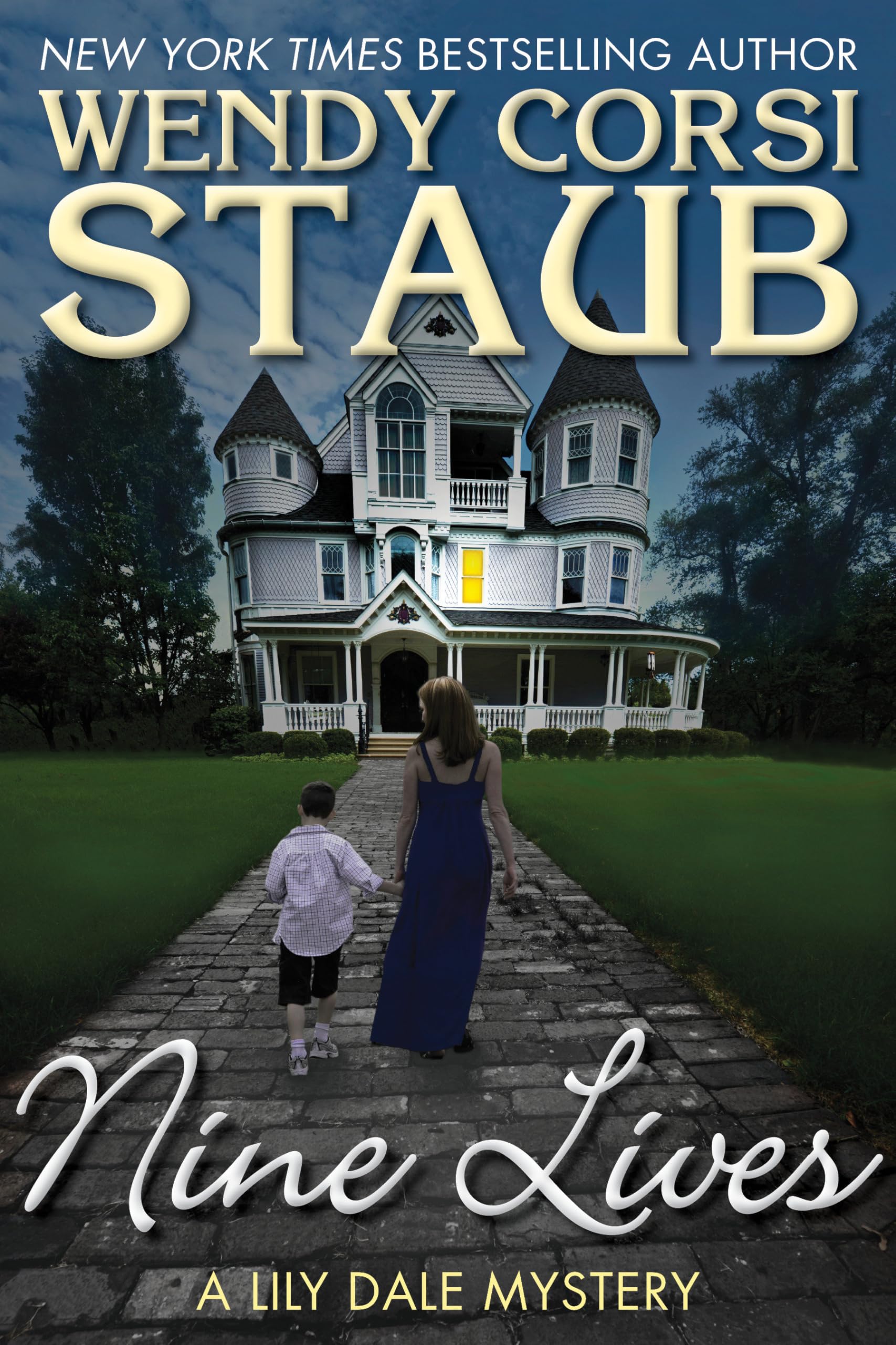 Nine Lives: A Lily Dale Mystery,Used