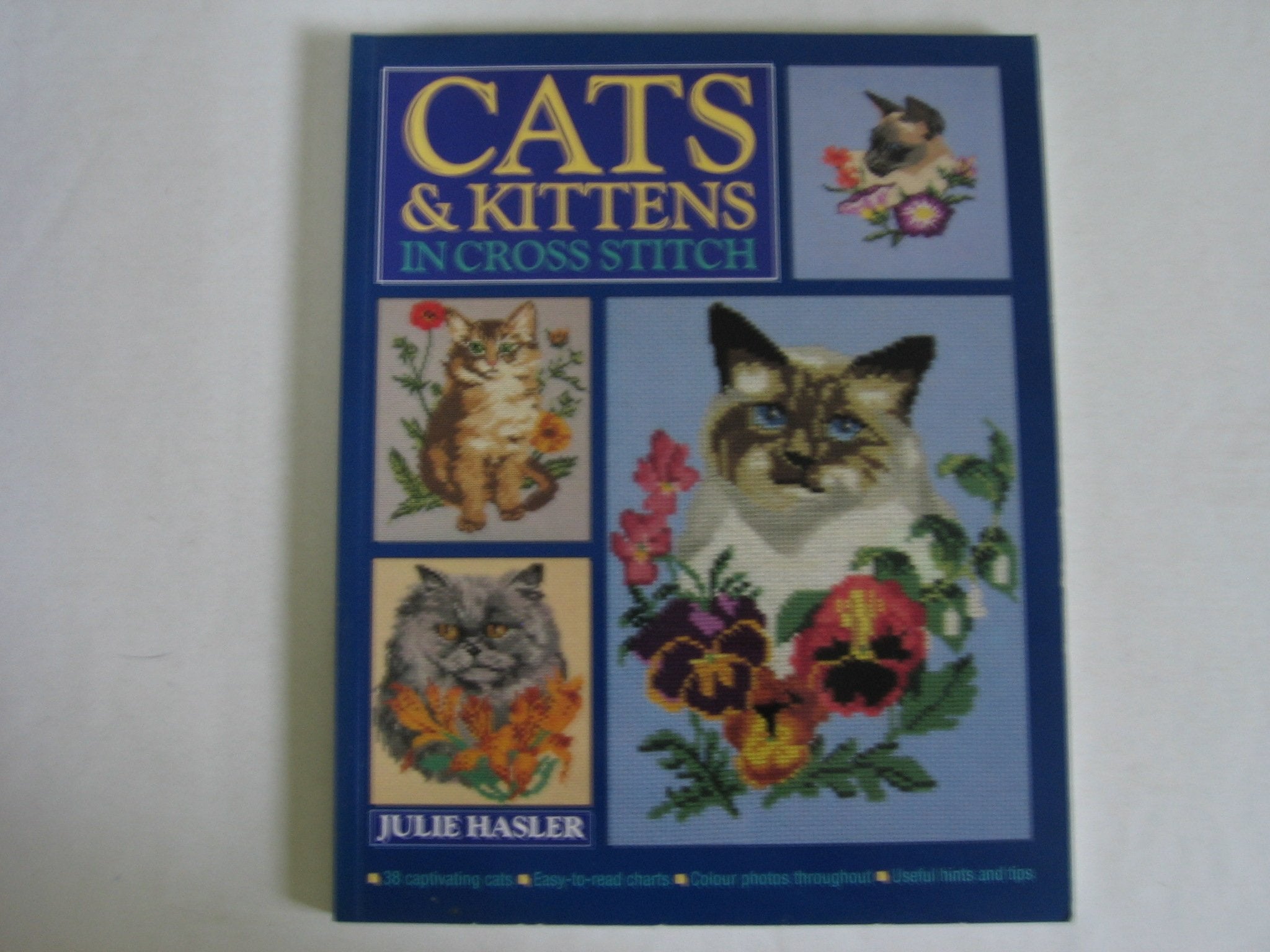 Cats & Kittens in Cross Stitch,Used