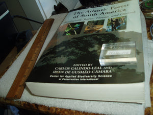 The Atlantic Forest of South America: Biodiversity Status, Threats, and Outlook (Volume 1) (State of the Hotspots),Used