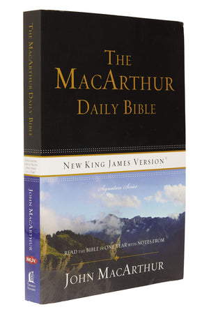Nkjv, The Macarthur Daily Bible, Paperback: Read Through The Bible In One Year, With Notes From John Macarthur