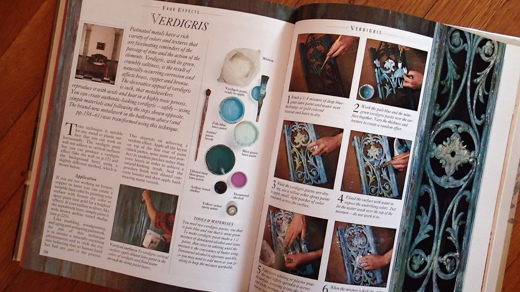 Decorative Style: The Most Original and Comprehensive Sourcebook of Styles, Treatments, Techniques,Used