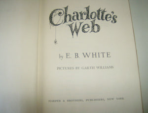 Charlottes Web: A Newbery Honor Award Winner-New