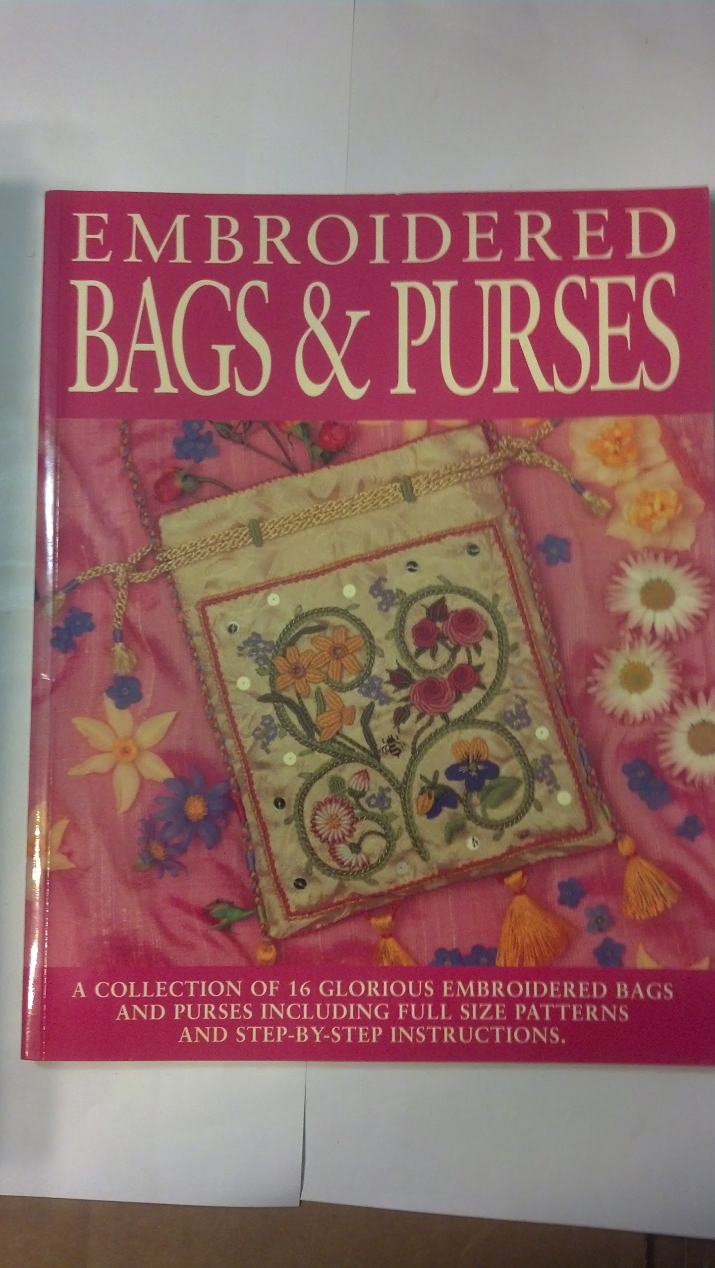 Embroidered Bags & Purses,Used