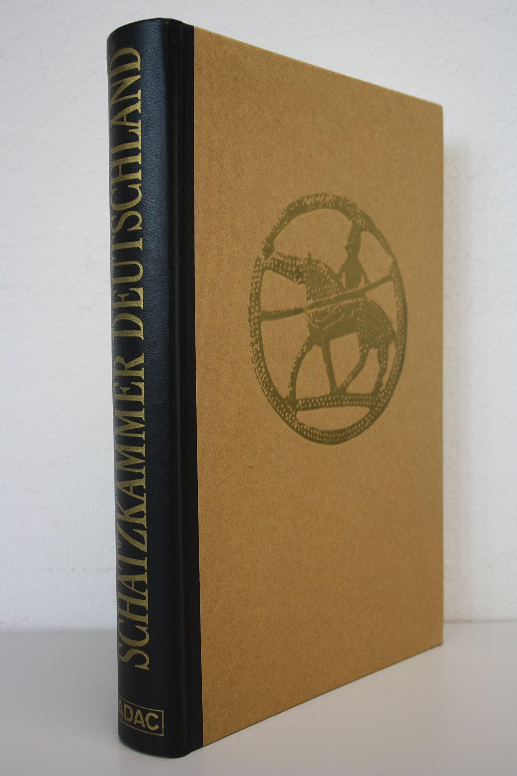 Schatzkammer Deutschland: E. Wegweiser zu allen Kostbarkeiten (German Edition),Used