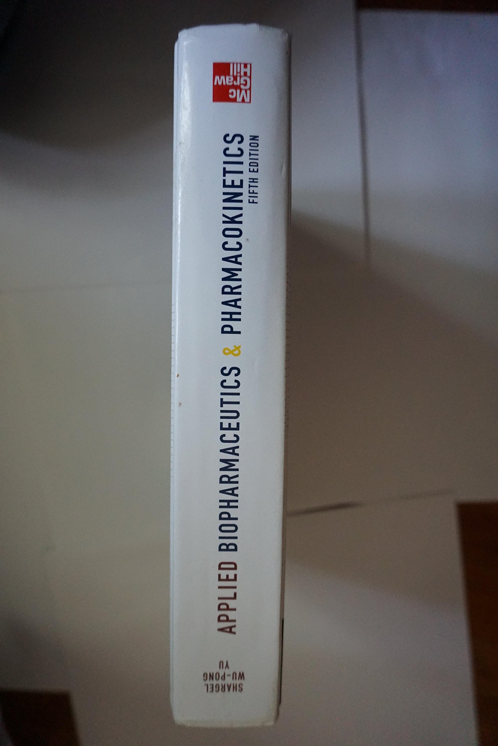 Applied Biopharmaceutics & Pharmacokinetics, Fifth Edition,Used