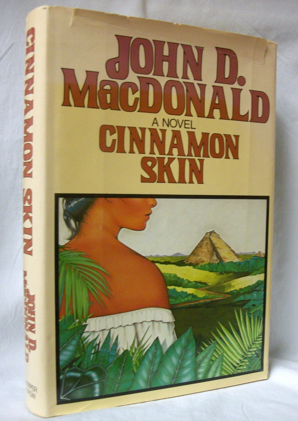 Cinnamon Skin (The Travis McGee Series),Used