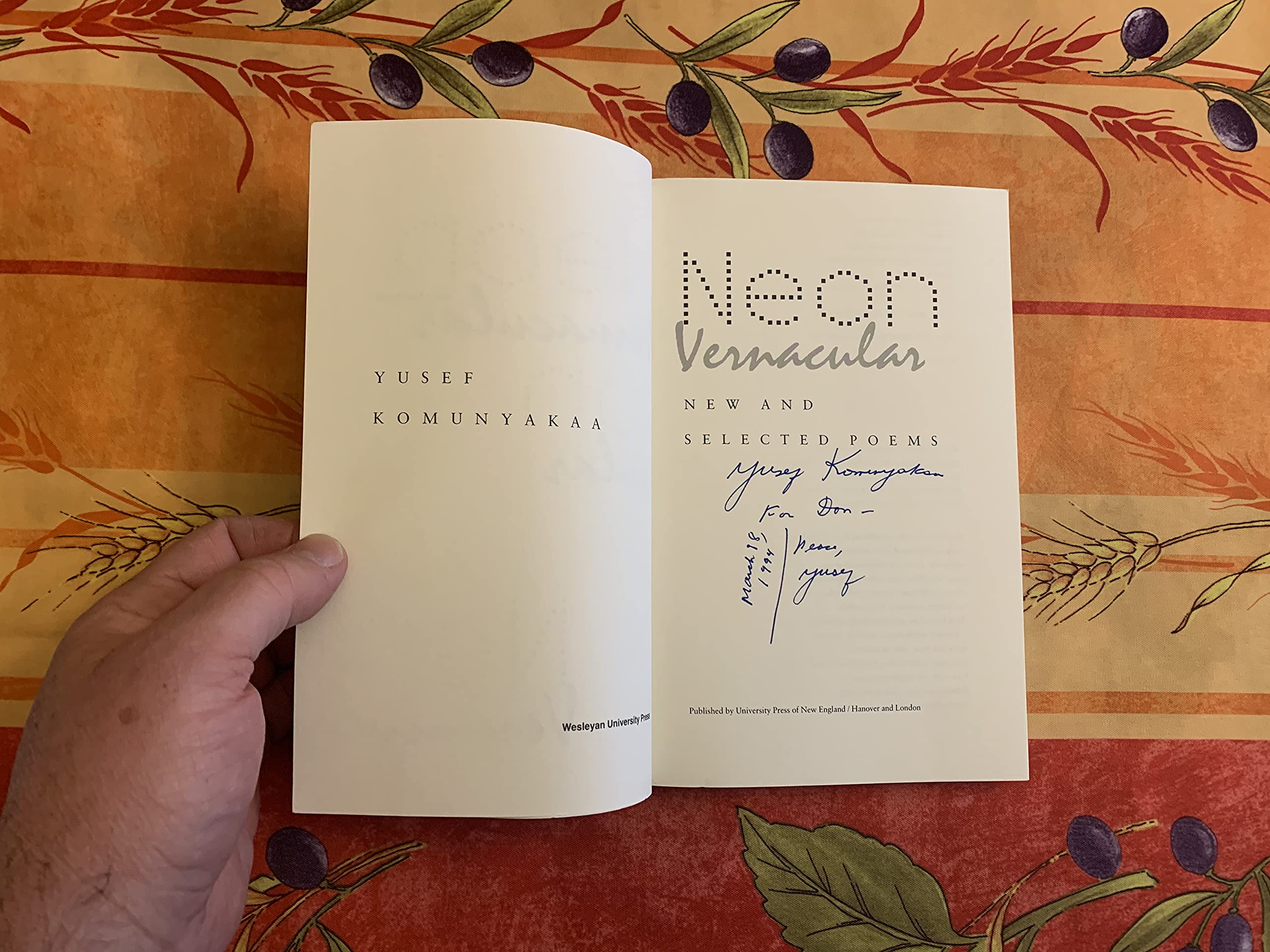Neon Vernacular: New And Selected Poems (Wesleyan Poetry Series),New