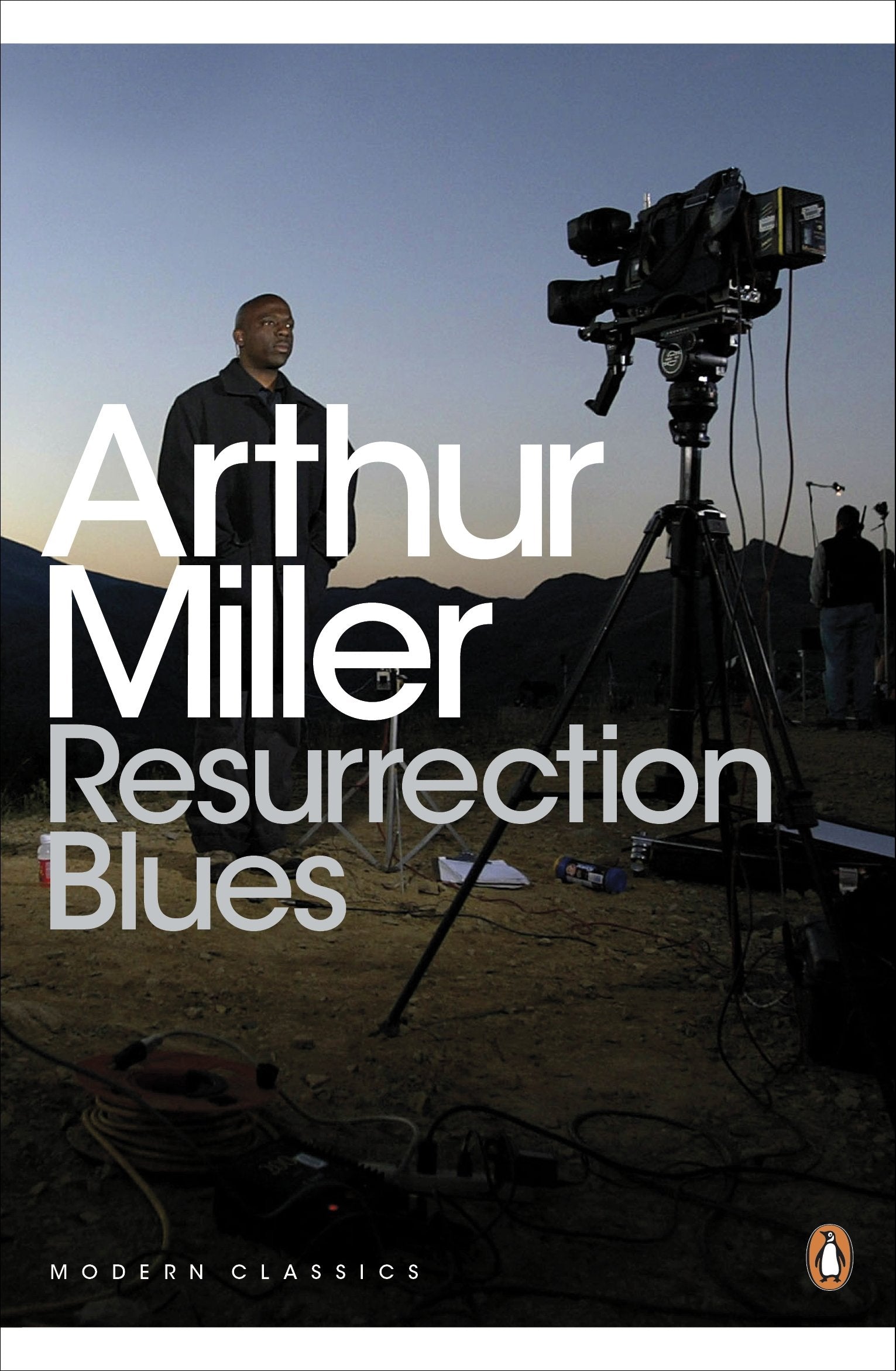 Resurrection Blues (Penguin Modern Classics),Used