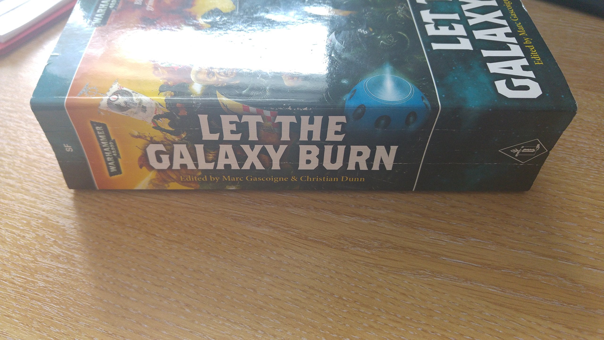 Let the Galaxy Burn (Warhammer 40,000 Novels),Used