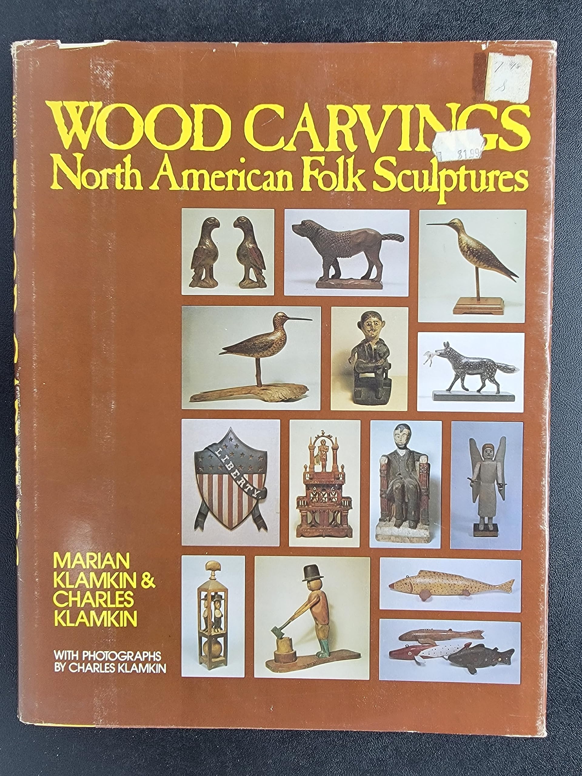 Wood carvings: North American folk sculptures,Used