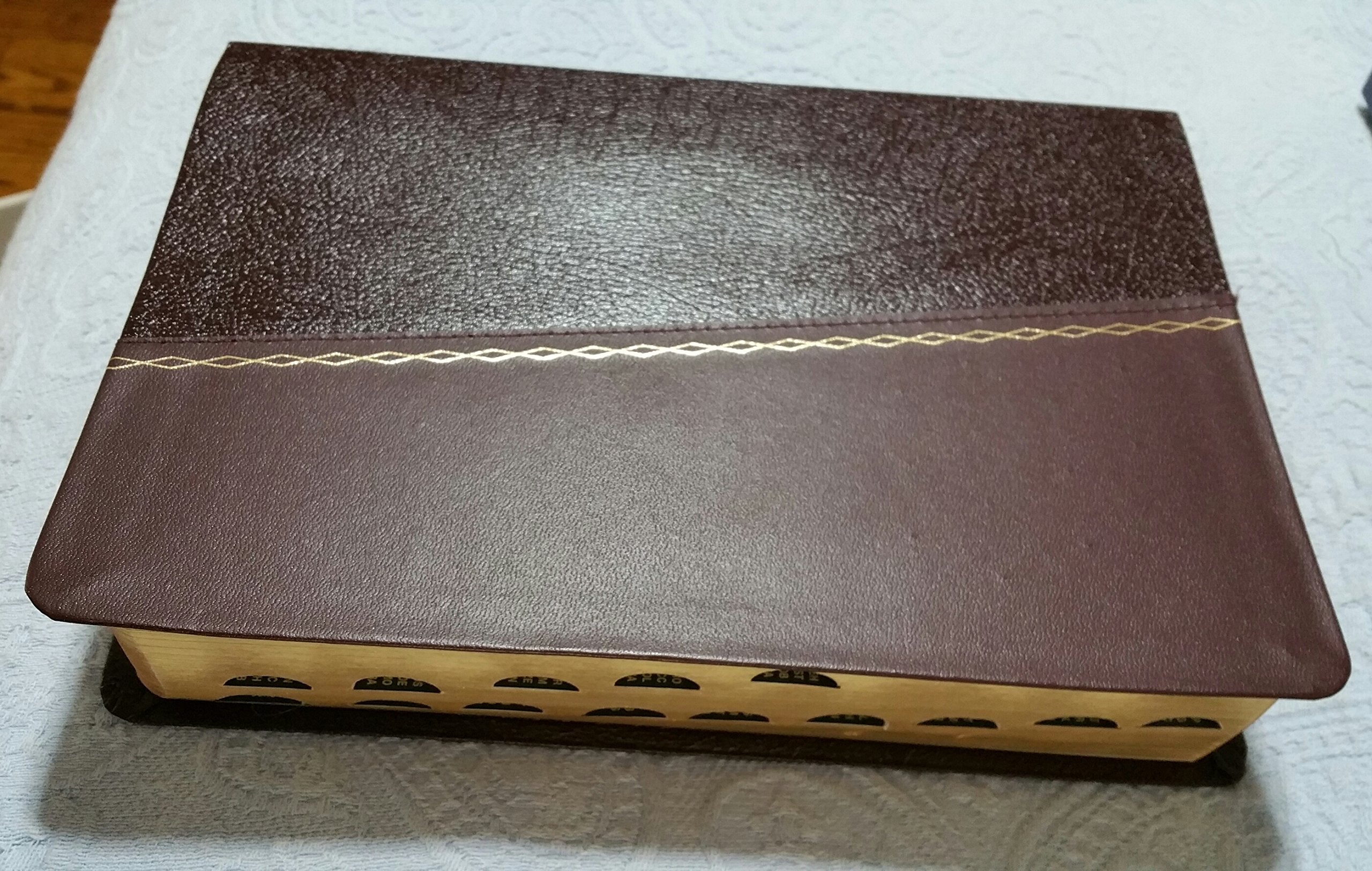 New King James Version Bonded Leather Study Bible