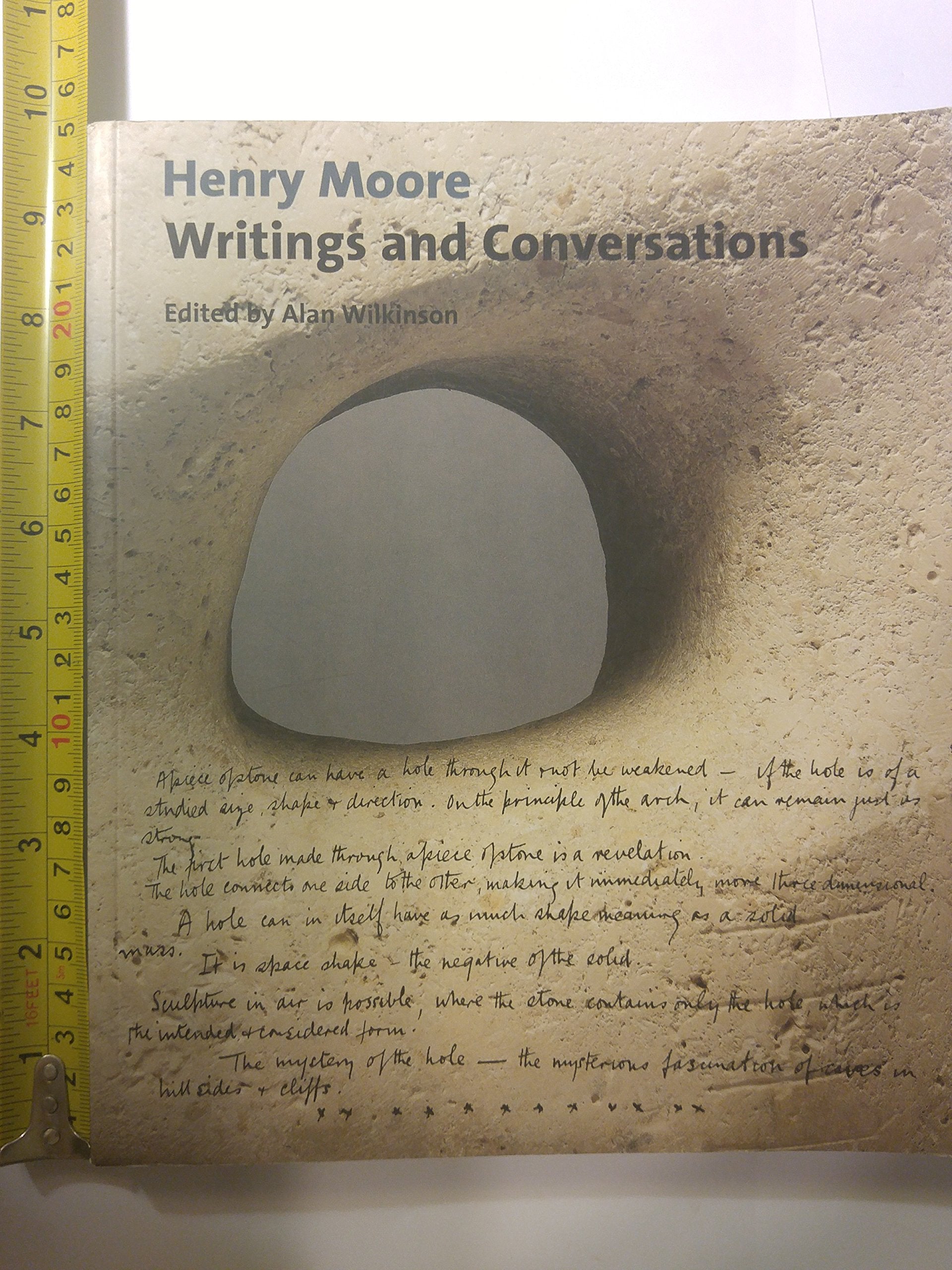 Henry Moore: Writings and Conversations (Documents of TwentiethCentury Art),Used