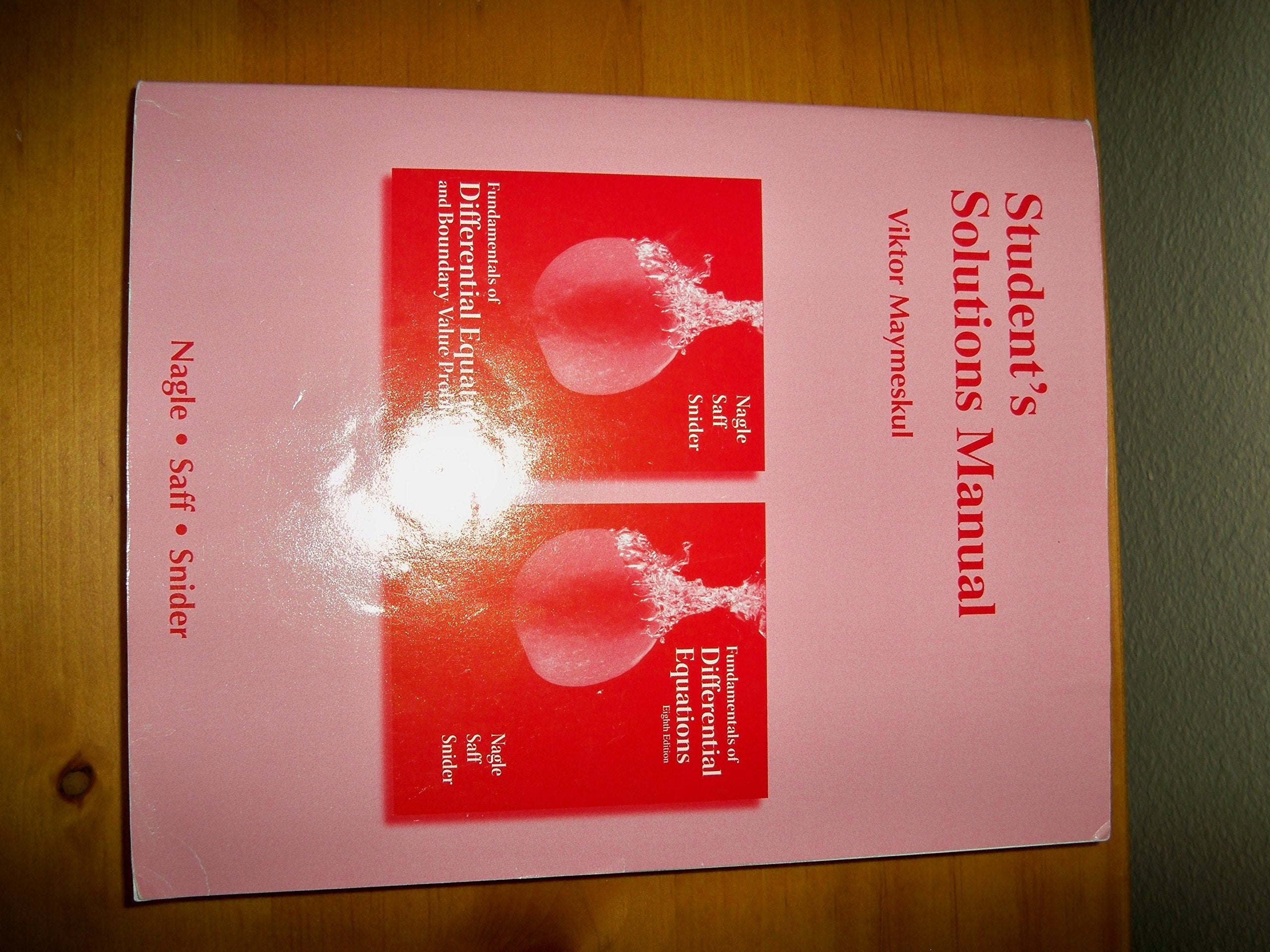 Student's Solutions Manual for Fundamentals of Differential Equations 8e and Fundamentals of Differential Equations and Boundary,Used