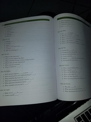 The FirstYear Teacher's Survival Guide: ReadytoUse Strategies, Tools & Activities for Meeting the Challenges of Each School D,Used