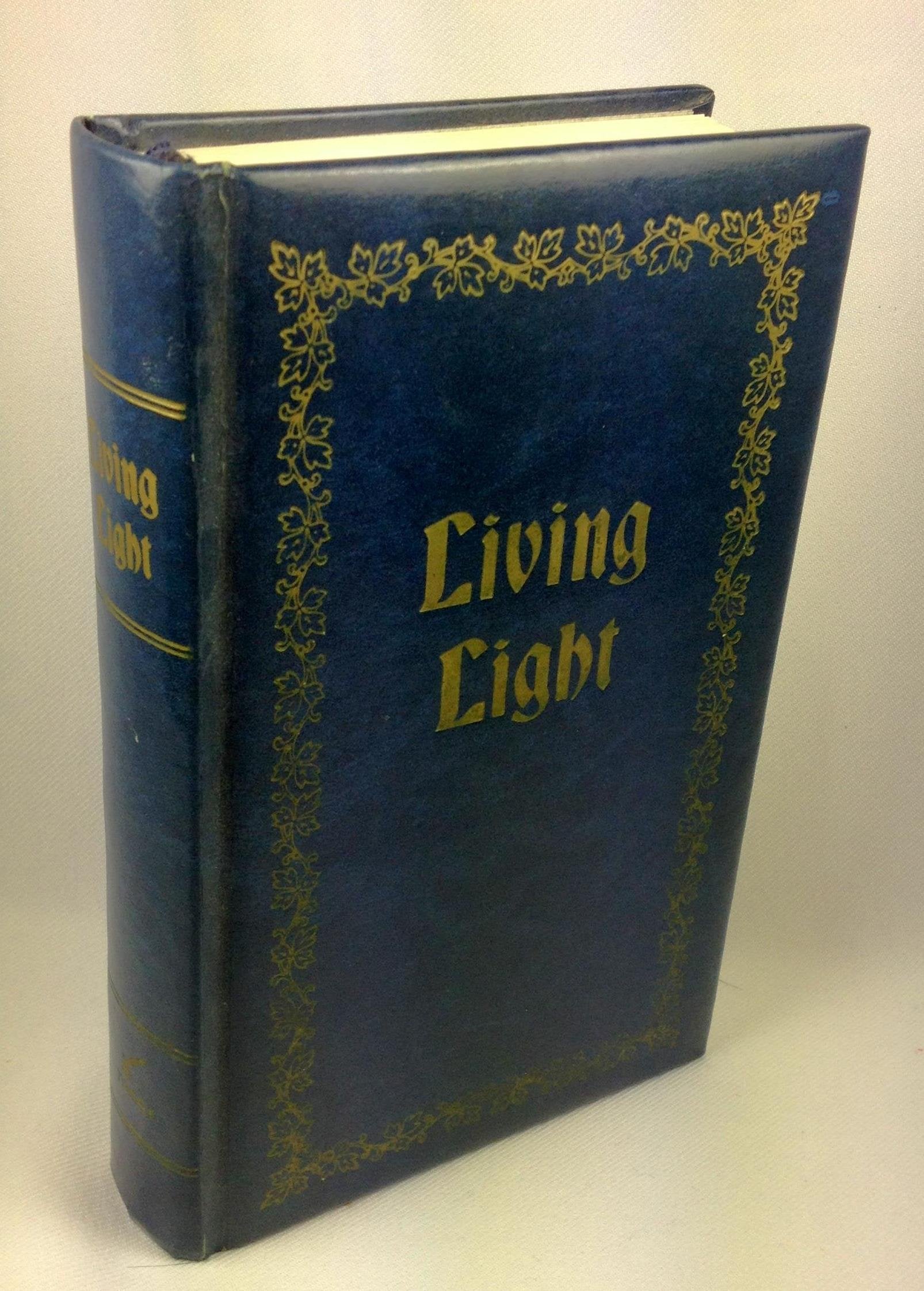 Living Light: Daily Light in Today's Language,Used