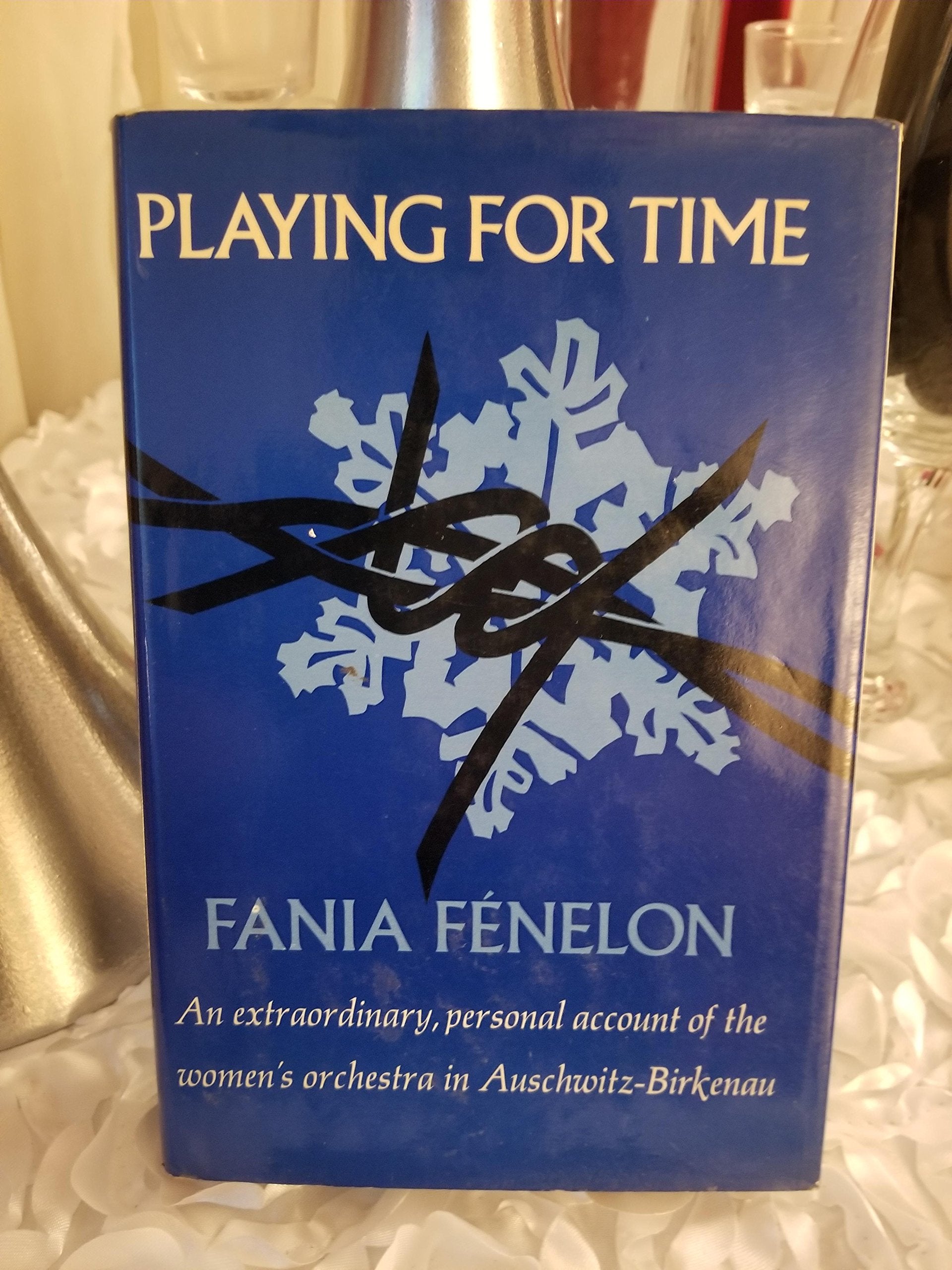 Playing For Time (English And French Edition)
