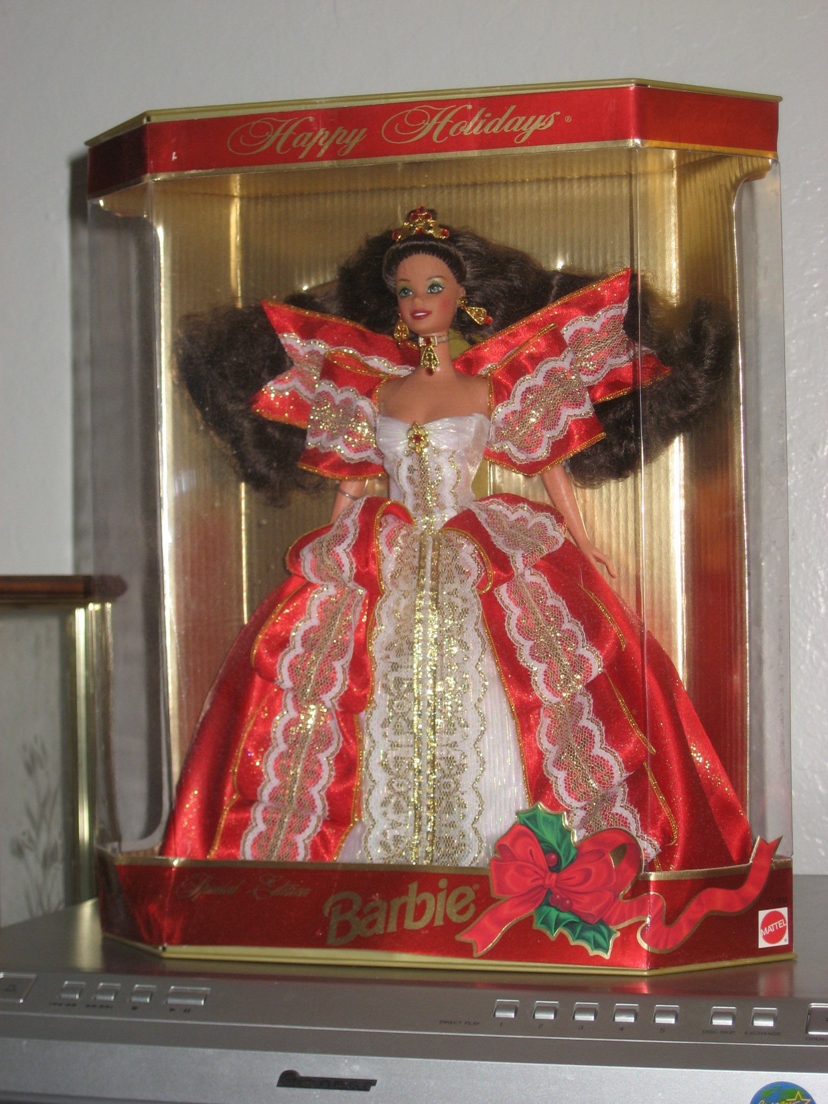 The Barbie Doll Years : A Comprehensive Listing & Value Guide Ofdolls & Accessories (Barbie Doll Years),Used