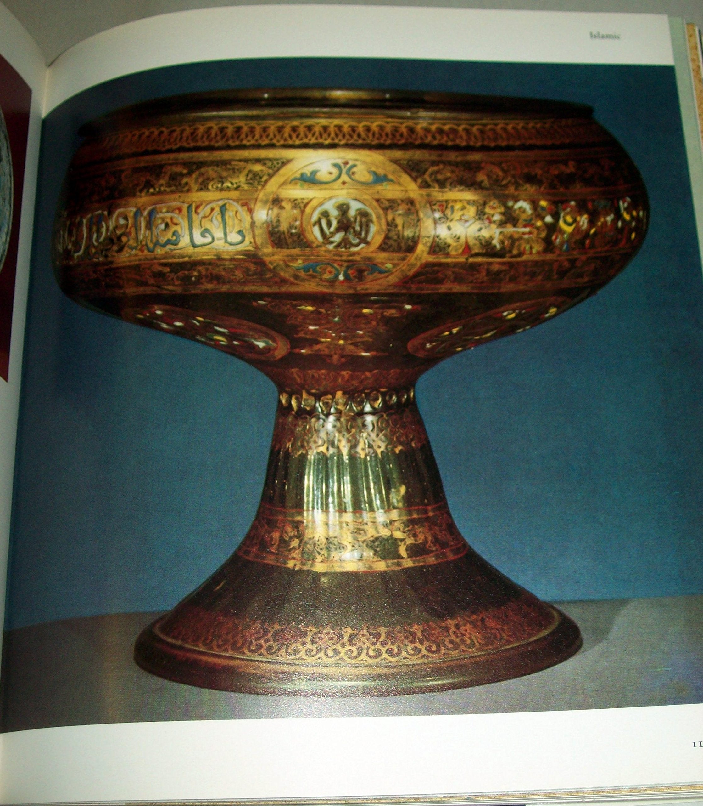 The Metropolitan Museum Of Art,Used